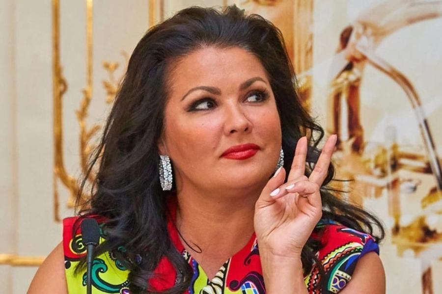 Скандалы и негодование: как проходит возвращение оперной дивы Анны Нетребко на сцены Запада