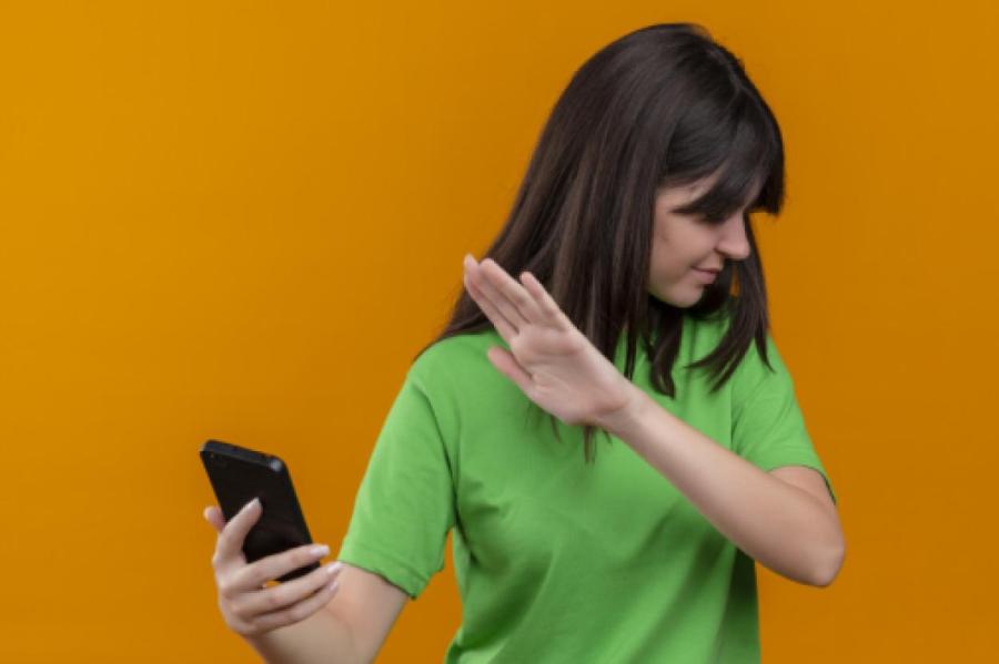 Проветрить голову: что такое информационный детокс и как его практиковать