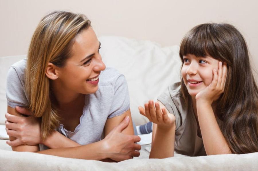 «Поговорим про это?» 5 советов, как разговаривать с подростками о сексе