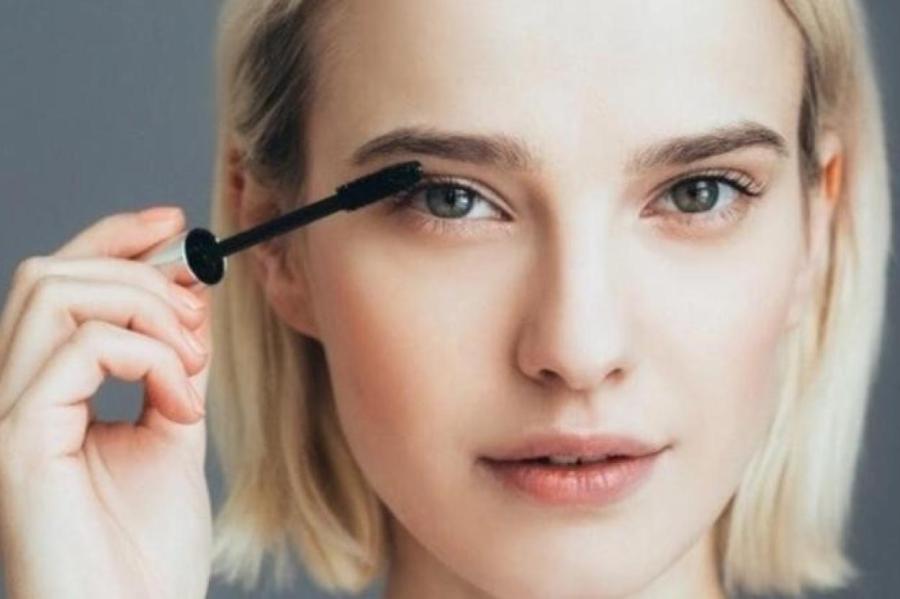 Хлопай ресницами и взлетай: как выбрать тушь, которая вам подойдет