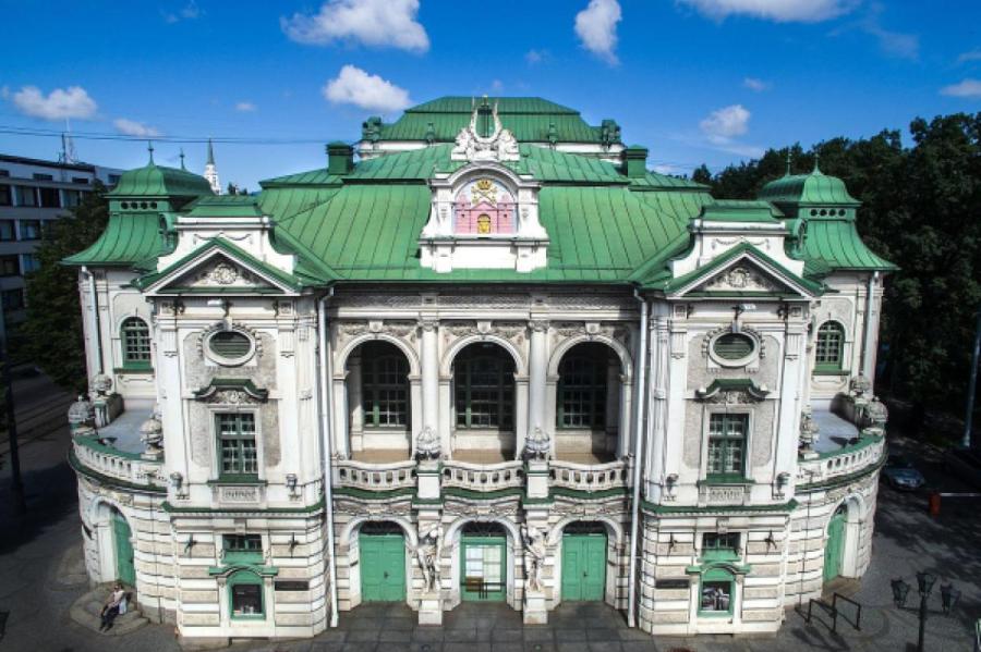 Рига бунтует в Нацтеатре: на потомках Кауперса и Артмане природа не отдыхает