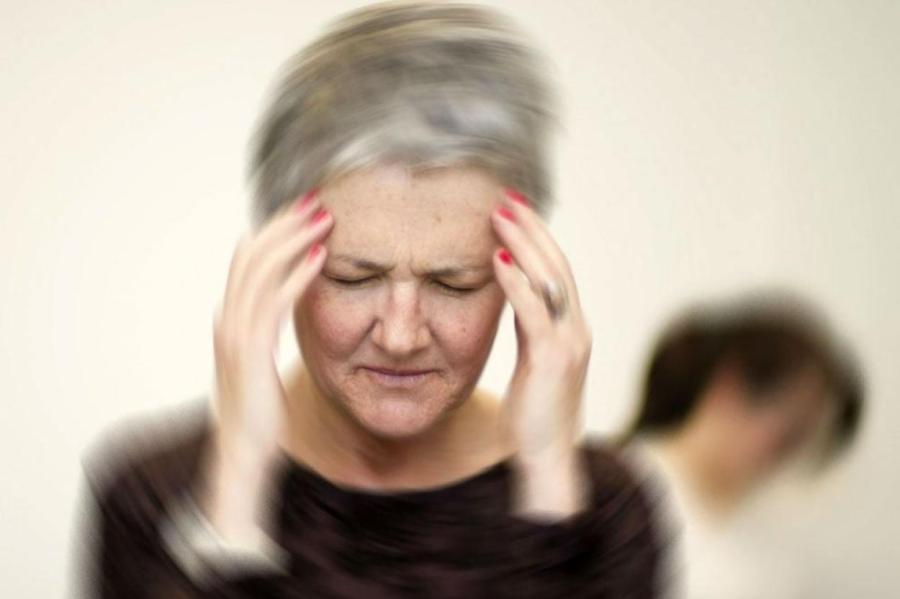 Почему кружится голова и когда нужно идти к врачу