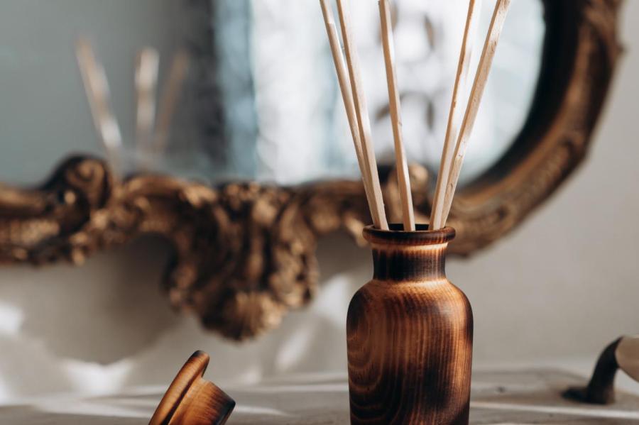 Запах вашего дома: как выбрать и правильно использовать аромадиффузоры с палочками