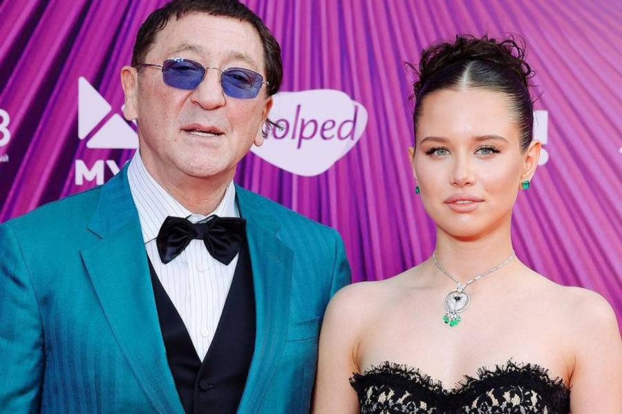 "Я - личность!" заявила 19-летня любовница Лепса Филиппу Киркорову