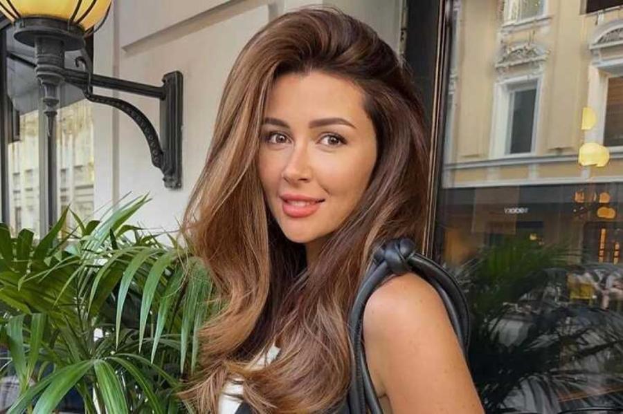 "Люблю - не могу!" Заворотнюк-младшая гордится первыми шагами сынишки