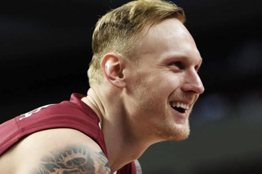 Янису Тимме сегодня исполнилось бы 33 года. Отец рассказал малоизвестные факты о сыне