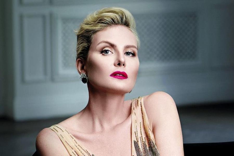 «Одержимая антибездельница»: Рената Литвинова поделилась секретом вечной молодости