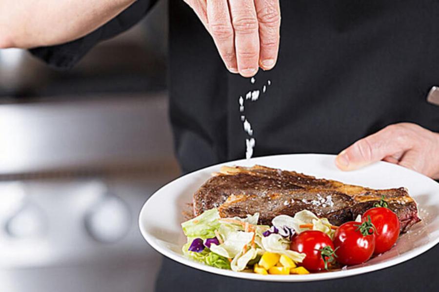 Действенные способы спасти пересоленное блюдо без вреда для его вкуса