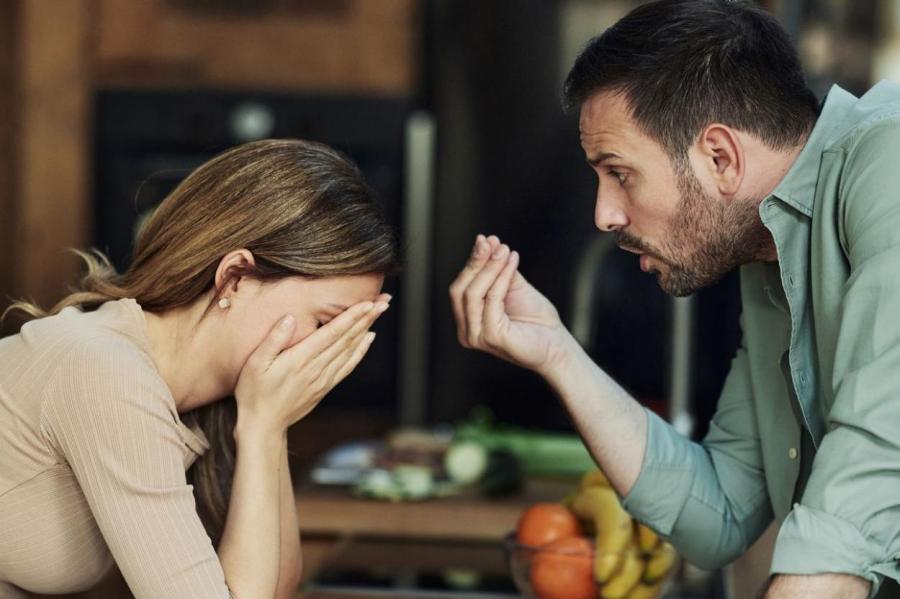 8 тревожных сигналов, что вы в токсичных отношениях