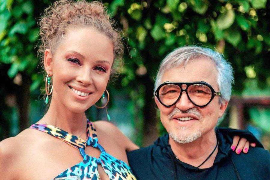 Брошенная жена предполагаемого любовника Полины Дибровой выступила с заявлением