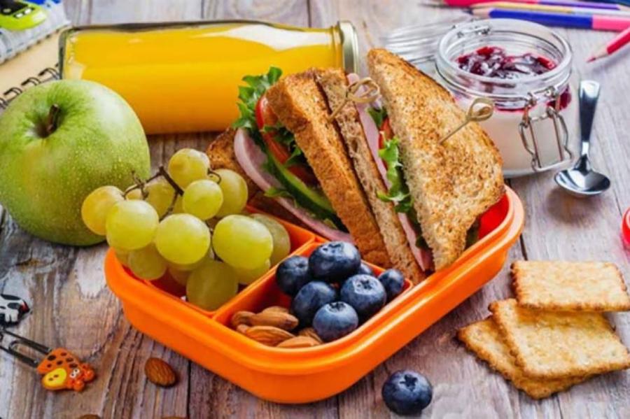 Ланч для ученика: вкусные идеи, что дать с собой ребёнку в школу