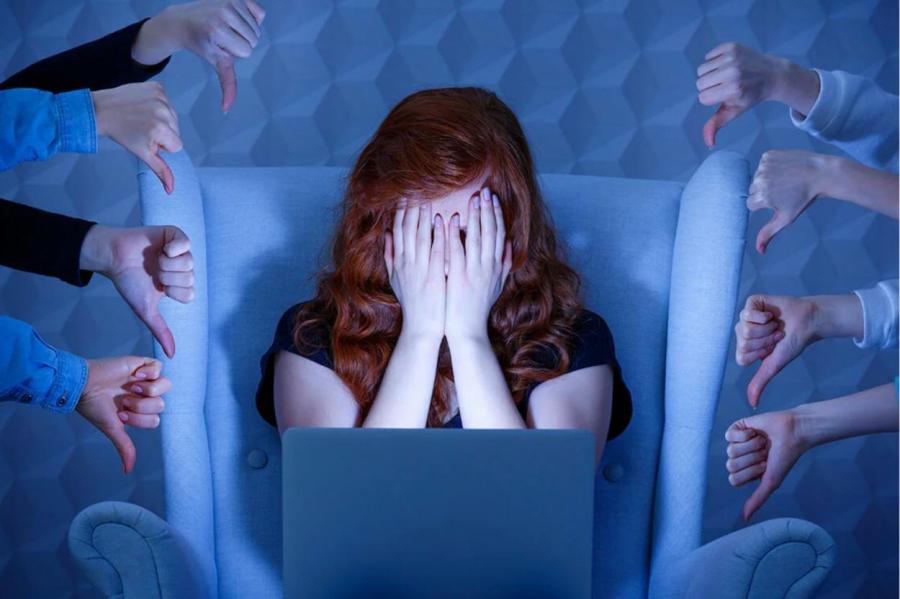 Хейт в интернете: почему люди пишут гадости и как не принимать их близко к сердцу