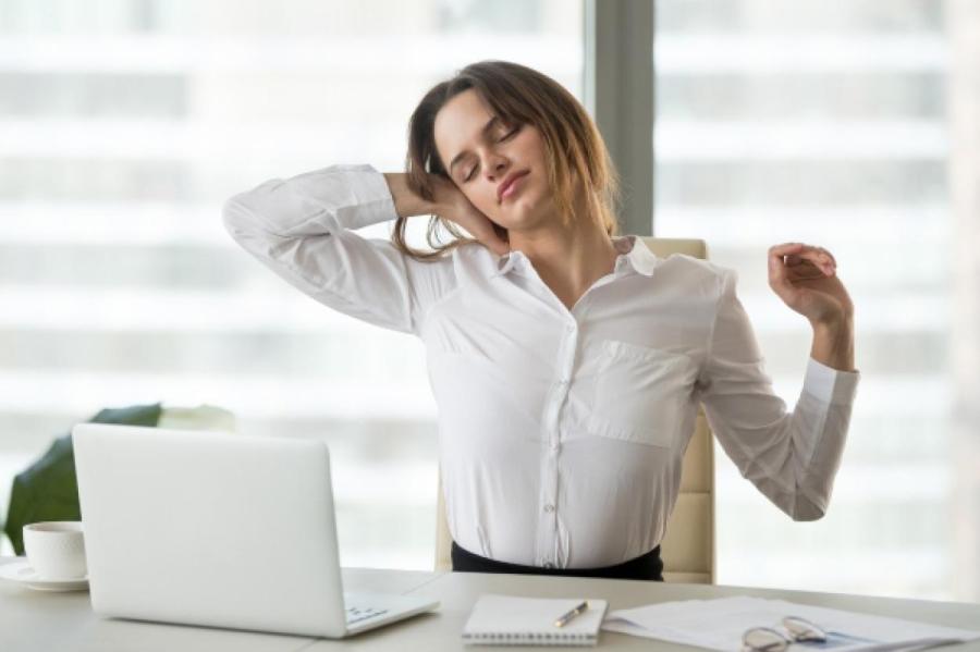 Без напряжения: эффективные упражнения для расслабления шеи