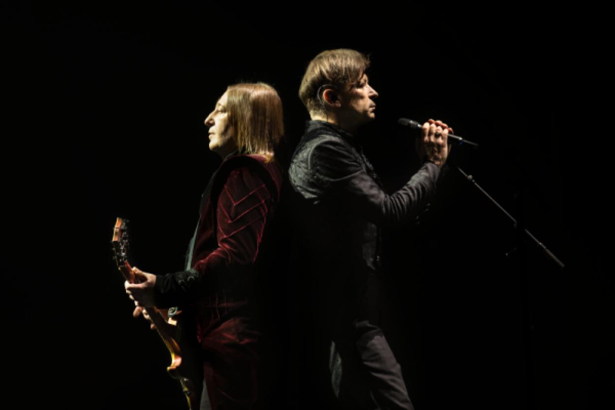 В Риге выступит группа Би-2 с симфоническим оркестром