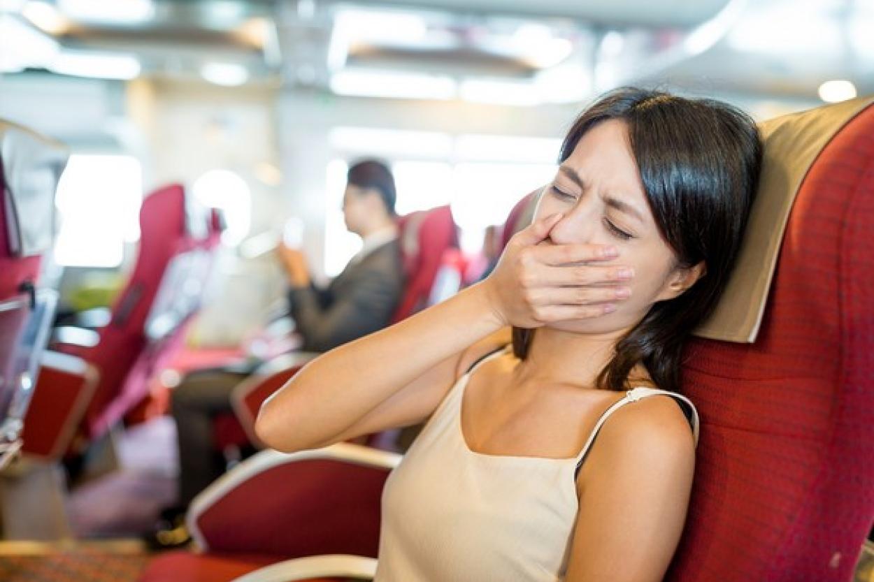 Сон в поезде и автобусе: эти простые приемы помогут отдохнуть в дороге