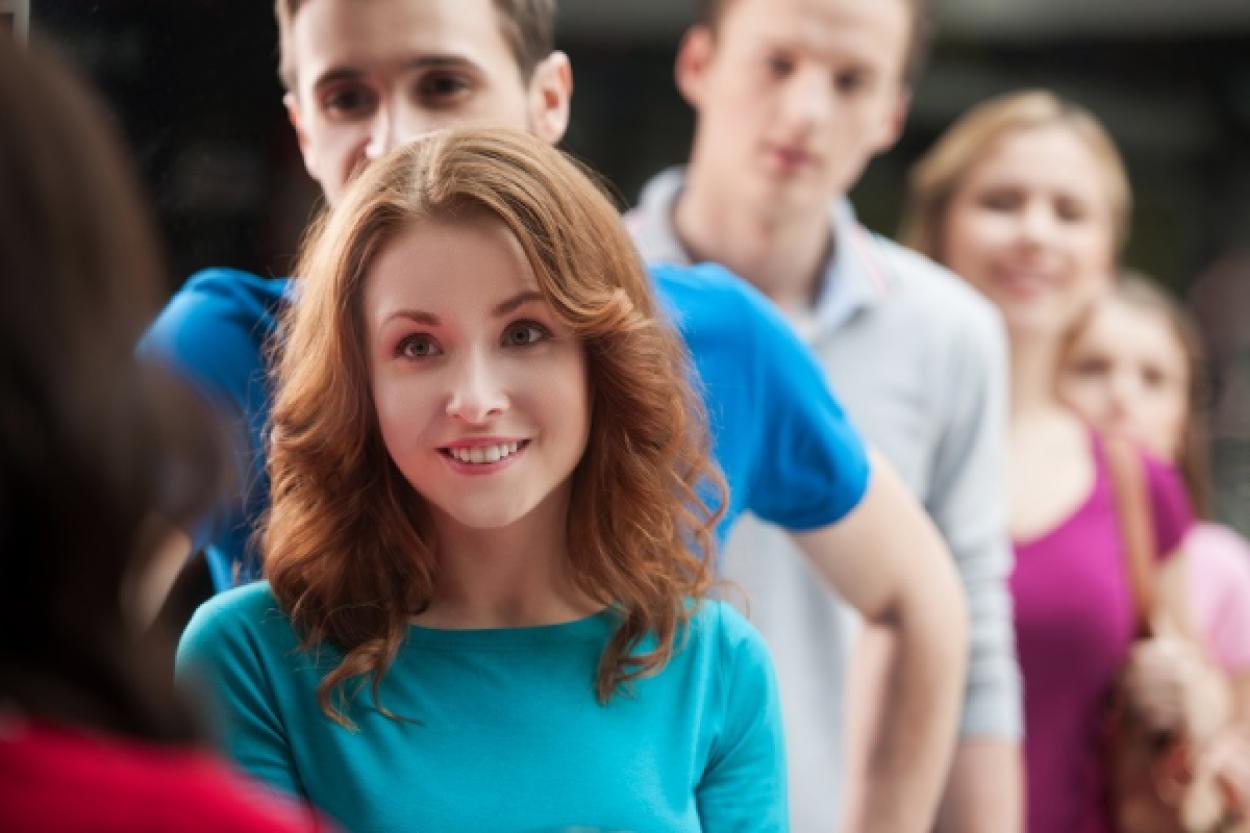 Что происходит с психикой, когда человек стоит в очереди — объясняет психолог