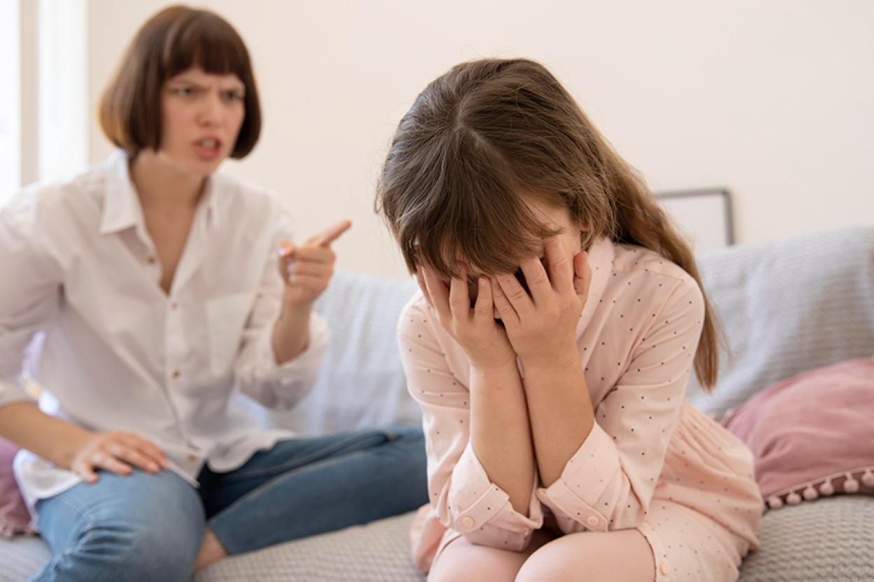 Остановитесь, пока не поздно! 7 признаков того, что вы ломаете ребенка своим контролем