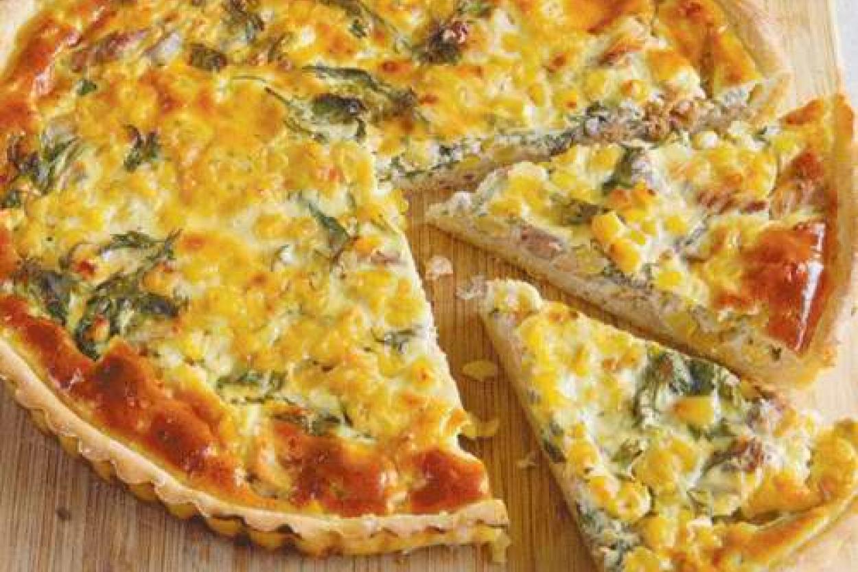 Готовьте сразу два: этот картофельный пирог исчезает со стола мгновенно!