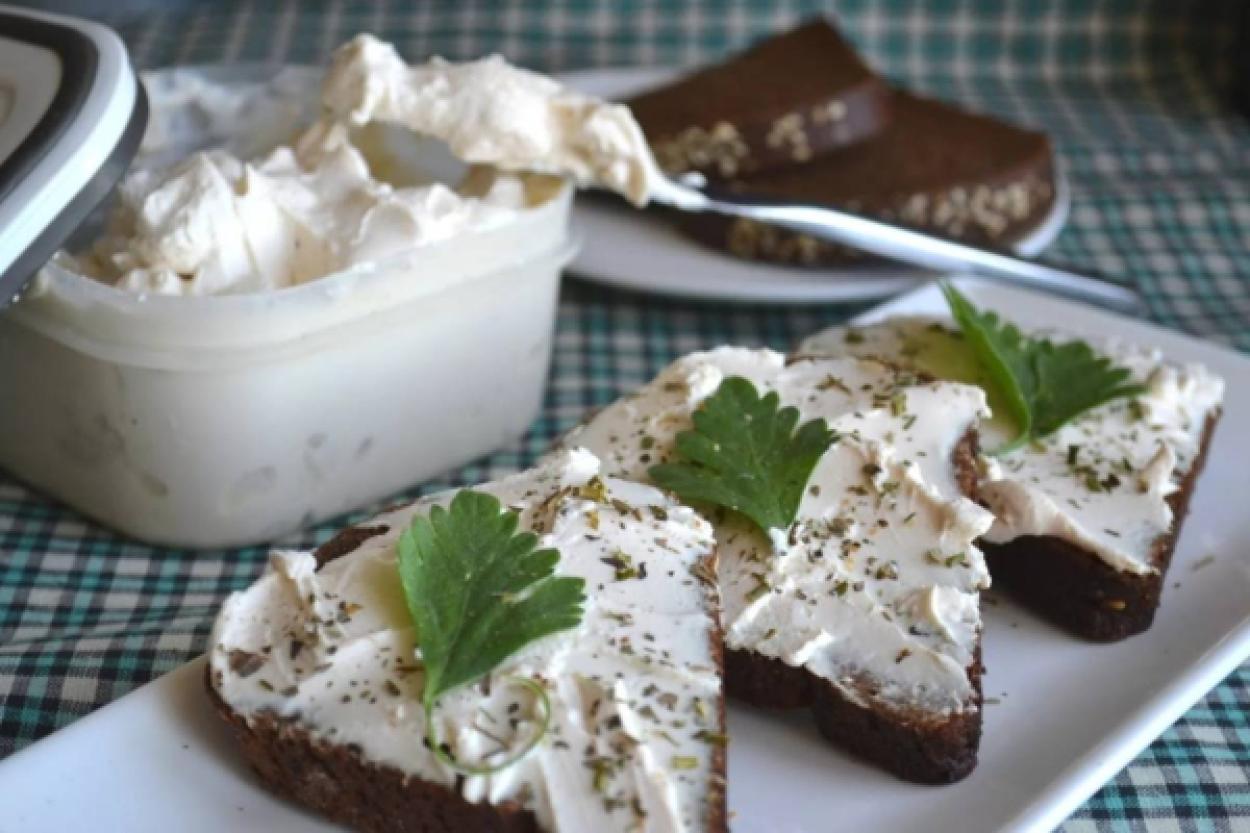 Плавленый сыр: скрытая опасность для здоровья