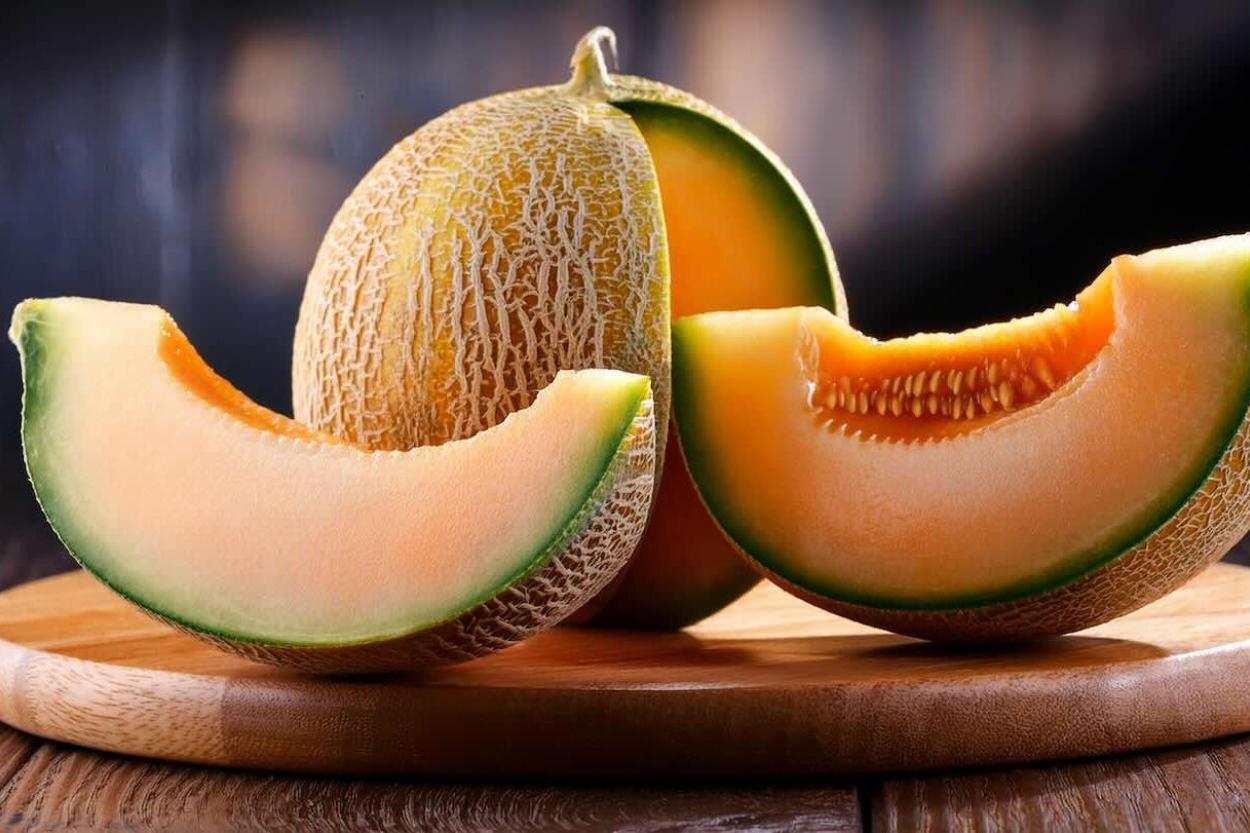 Не просто десерт: дыня лечит сердце, улучшает зрение и дарит счастье