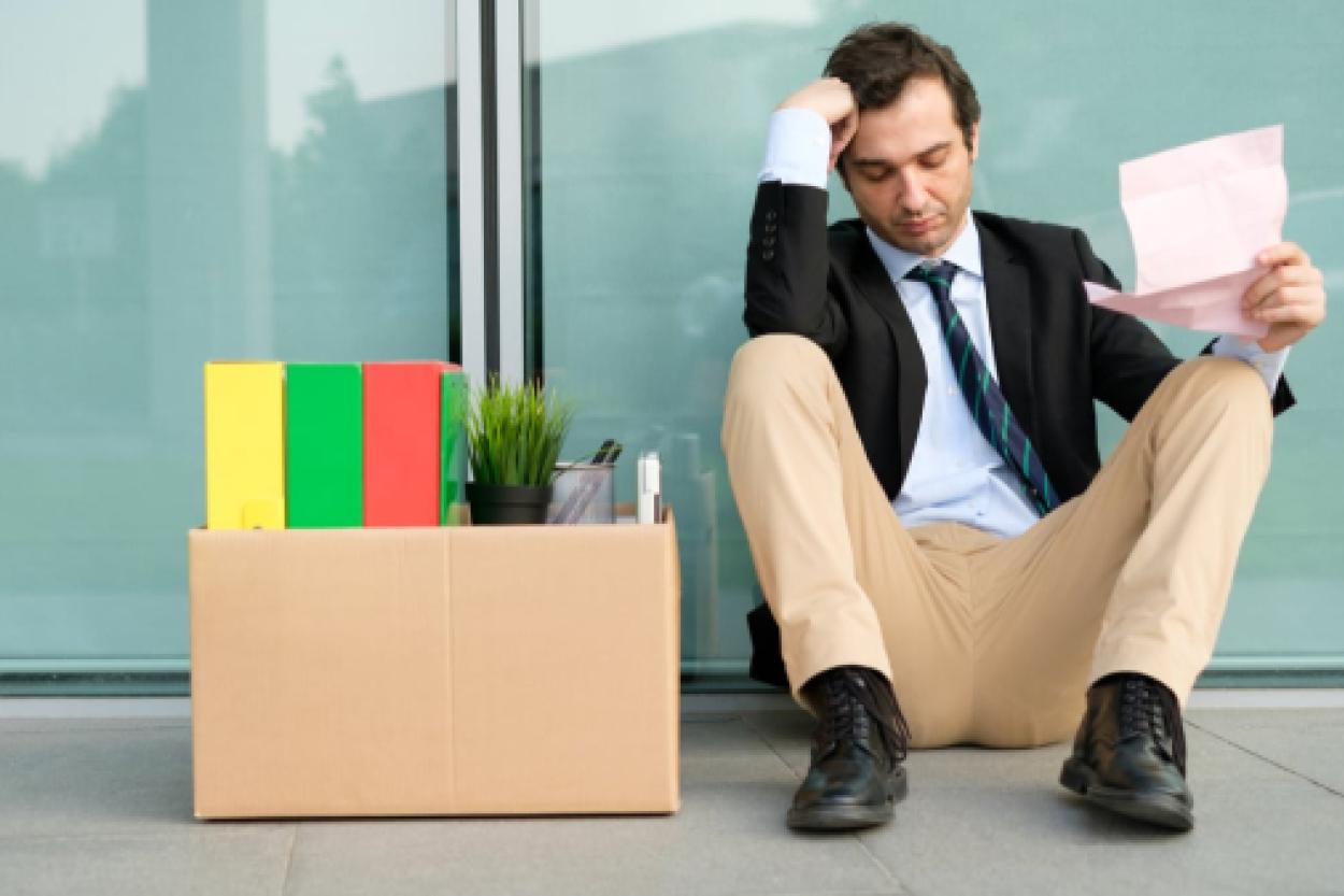 Как понять, что вас готовят к увольнению: 5 тревожных сигналов от начальства и коллег