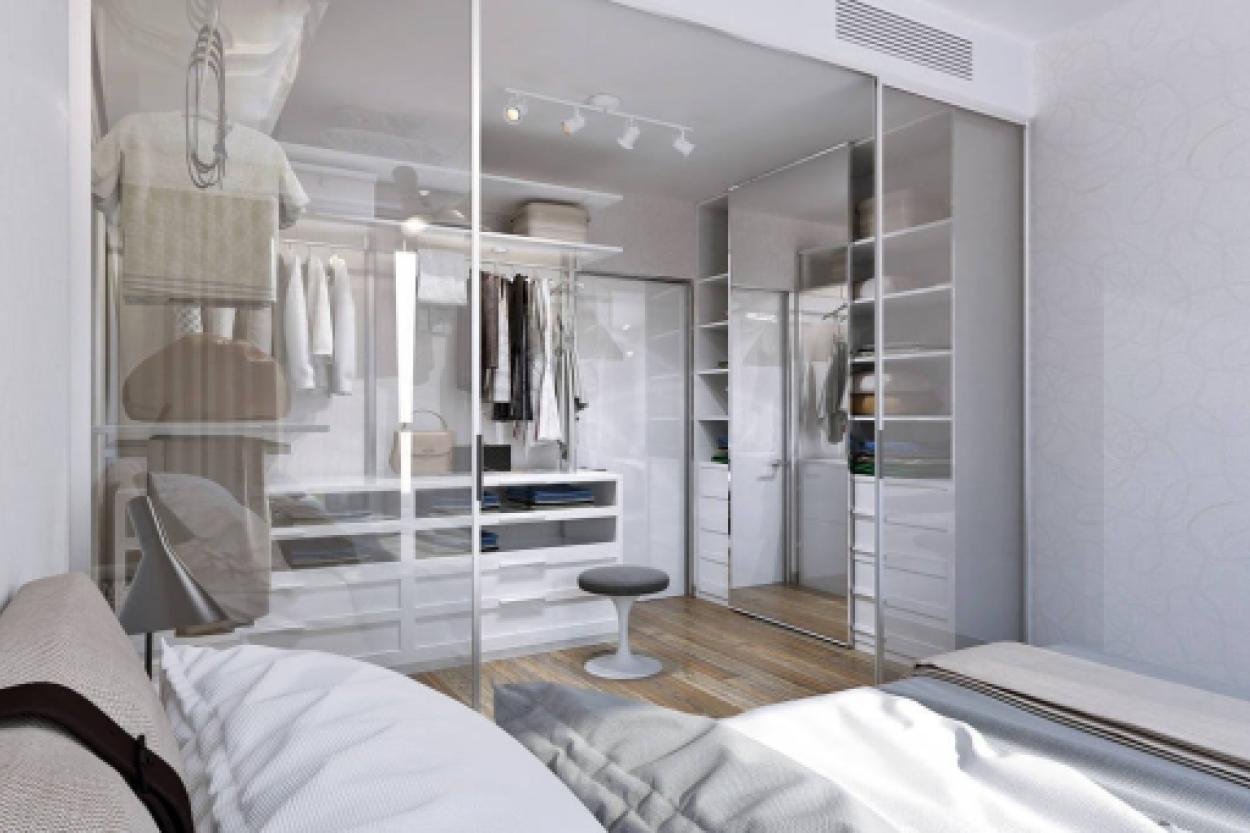 Как создать идеальную гардеробную: секреты функциональности на трех квадратных метрах