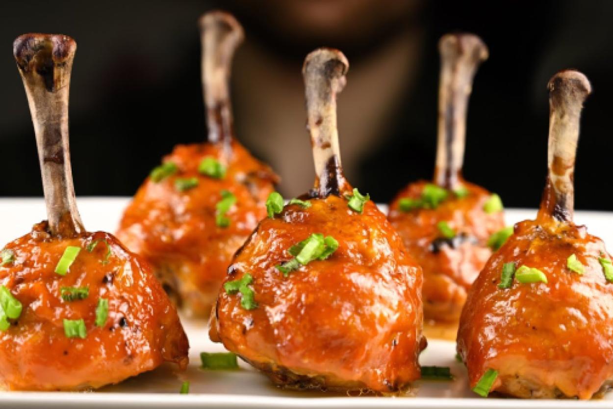 Нежные куриные ножки с медово-горчичной глазурью