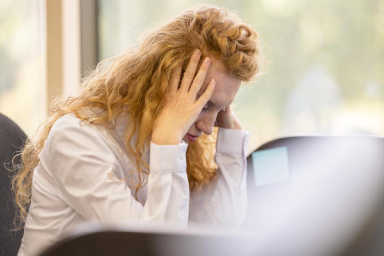 Как стресс влияет на здоровье и молодость: исследование нейронов