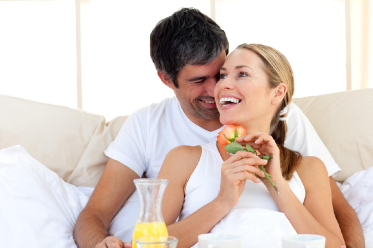 Как узнать, что ваш партнер верен: 8 признаков надежного мужчины