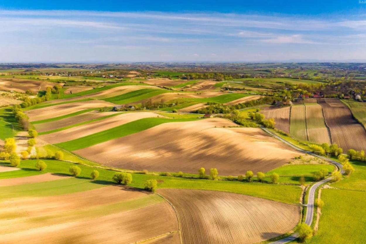 Очарование Польши: исследуем живописную долину реки Нида