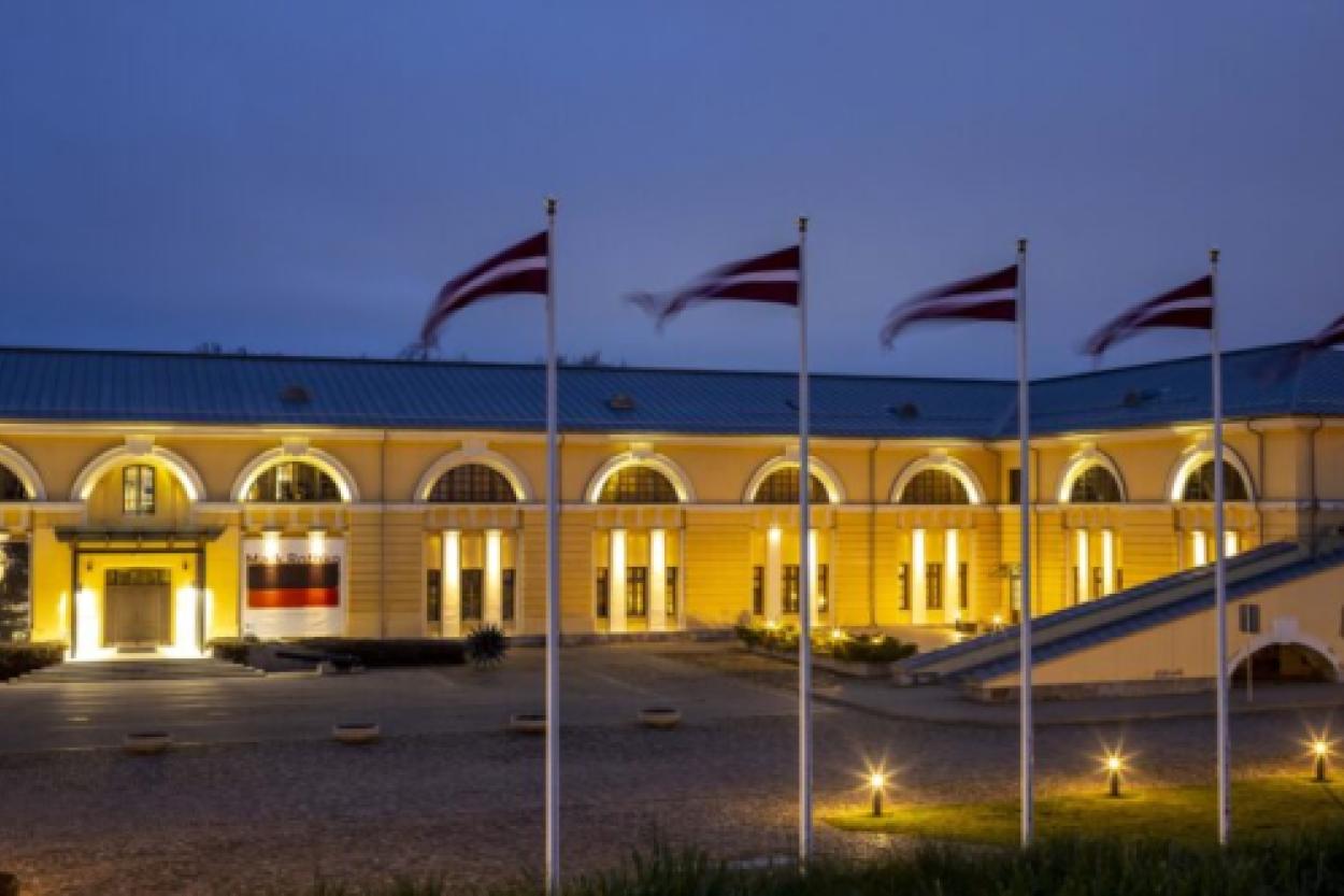 Завершающий сезон выставок в музее Ротко: новые международные проекты