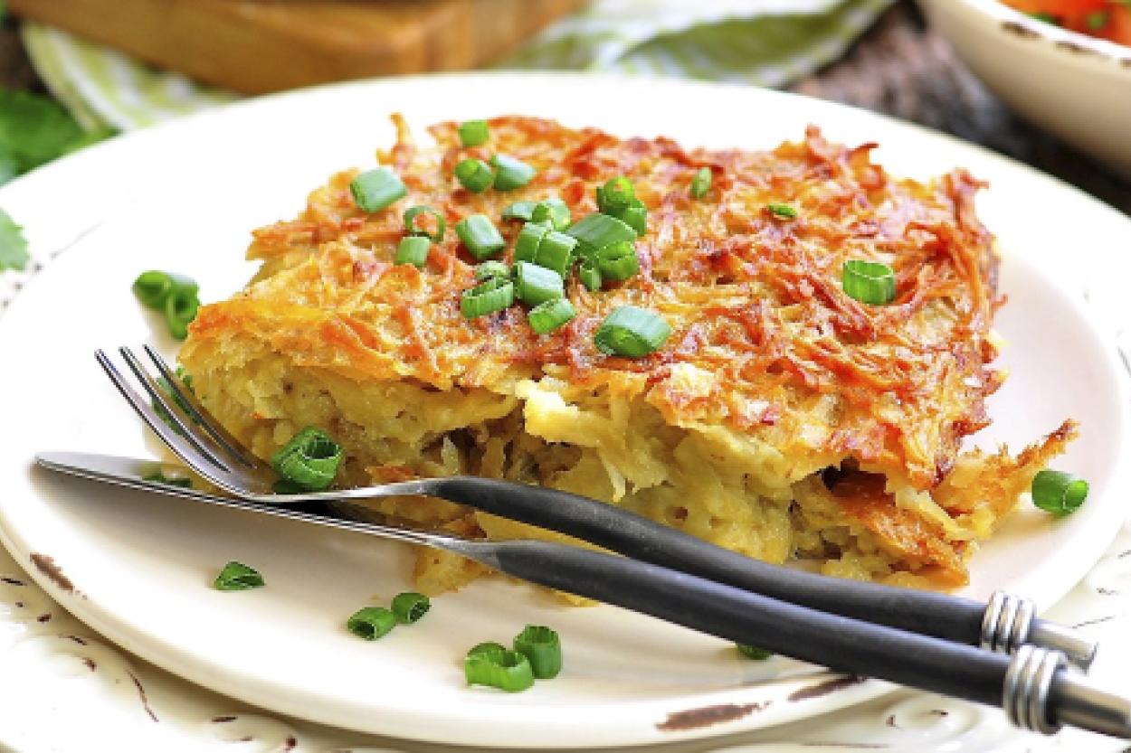 Картофельный кугель: запеканка с хрустящей корочкой