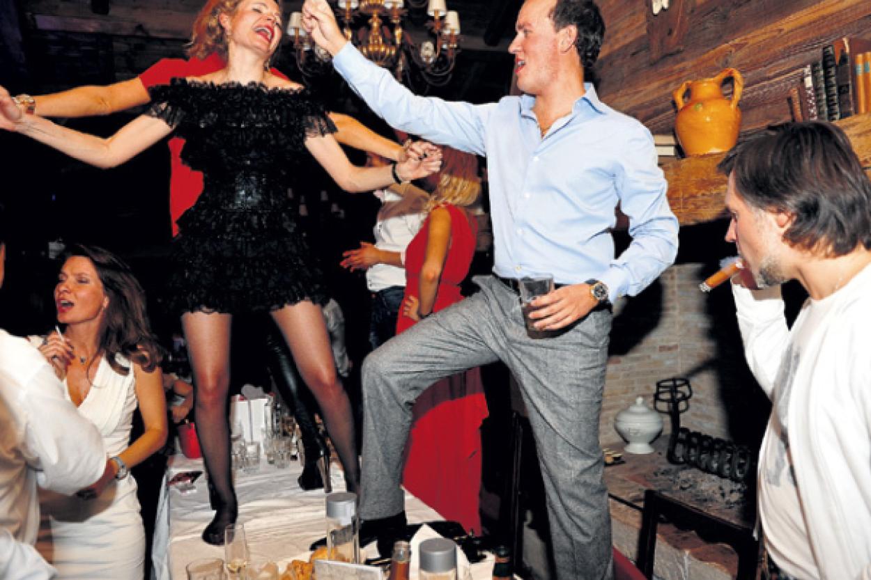 Как не попасть впросак на корпоративе: 7 ситуаций, которых стоит избегать