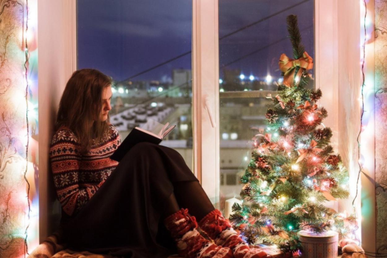 Новый год в одиночестве: как провести вечер с радостью и пользой