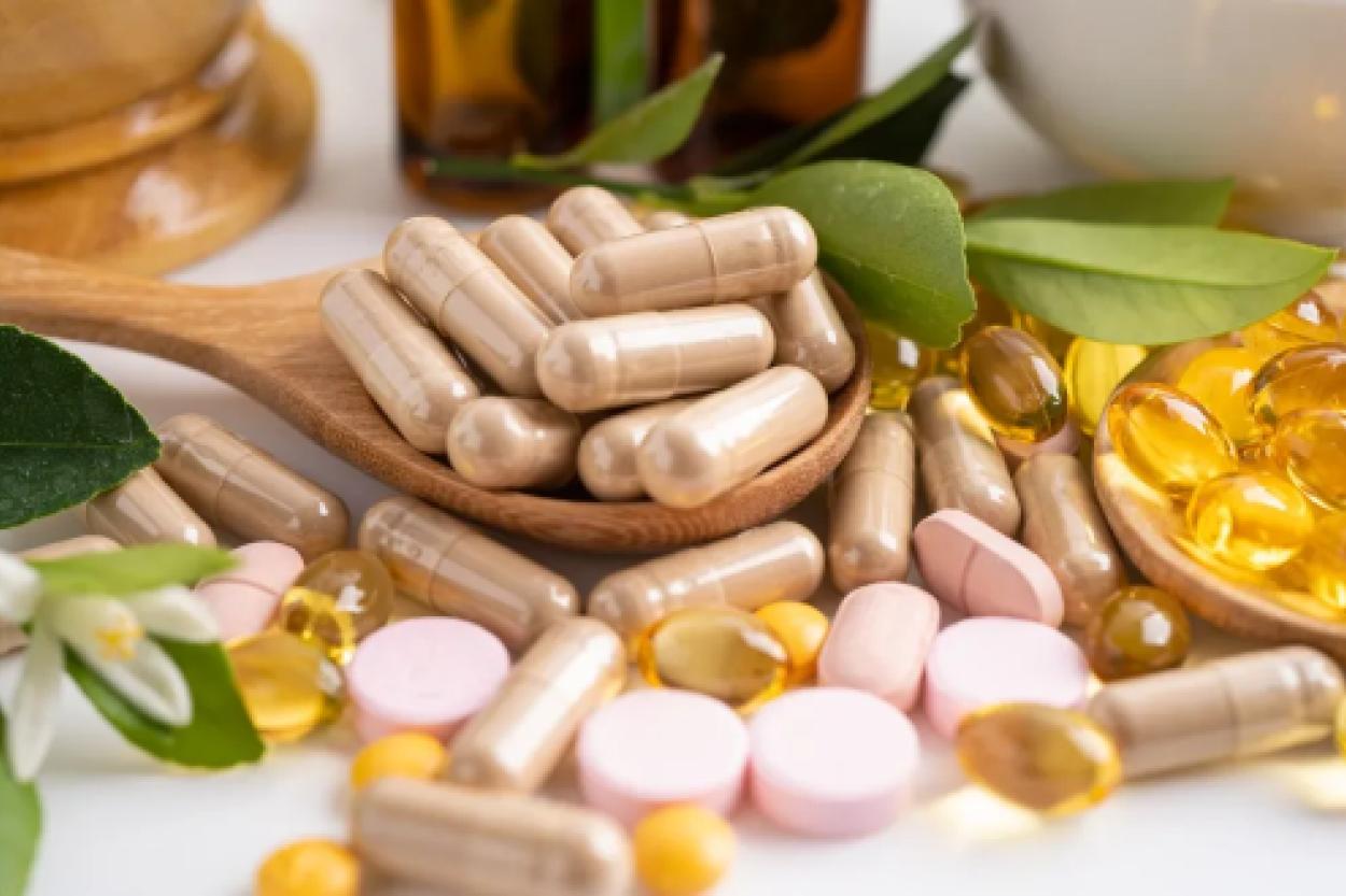 Как правильно принимать витамины и БАДы для поддержания здоровья
