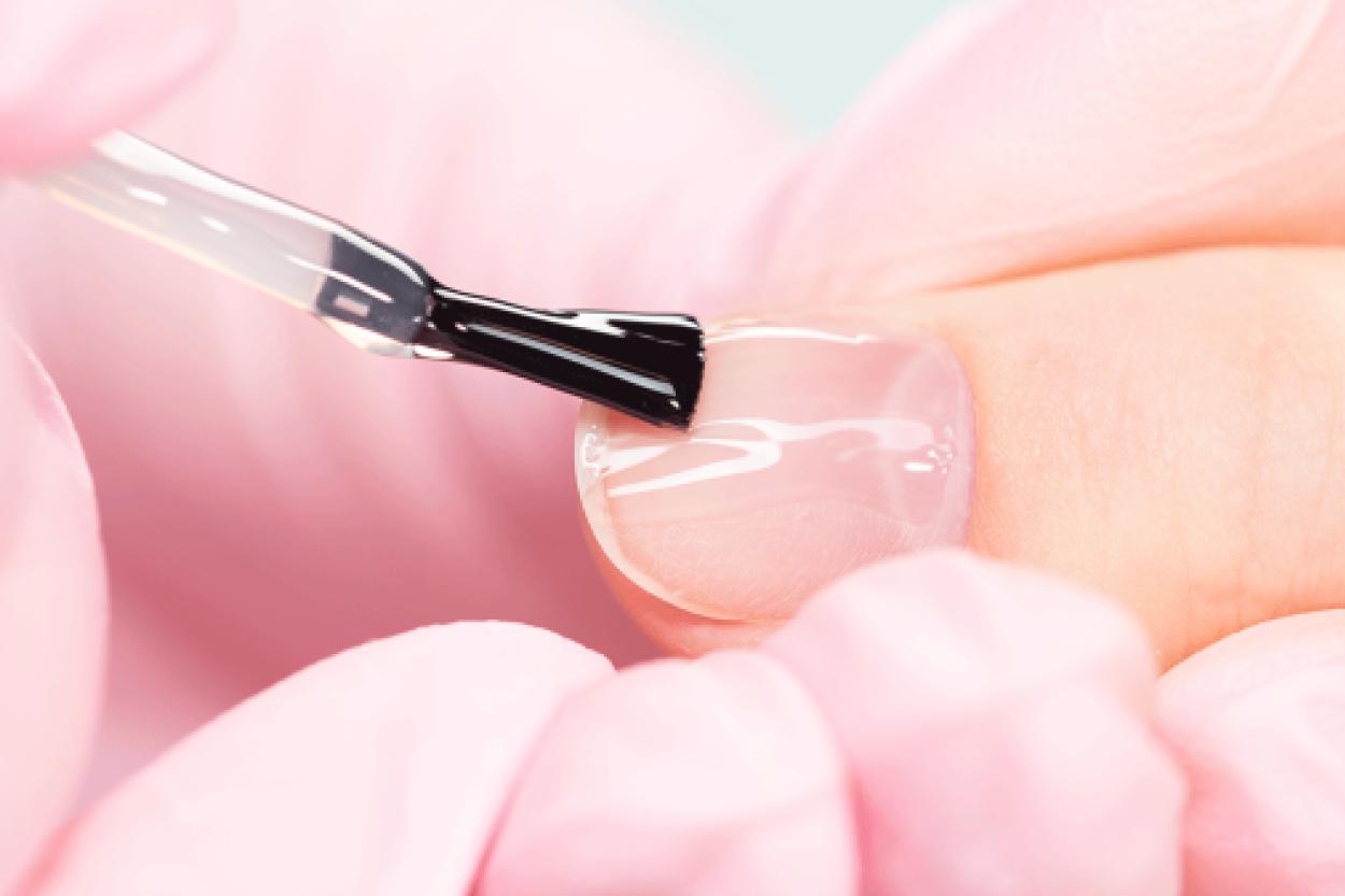 Зачем ногтям нужен перерыв от гель-лака и как восстановить их здоровье
