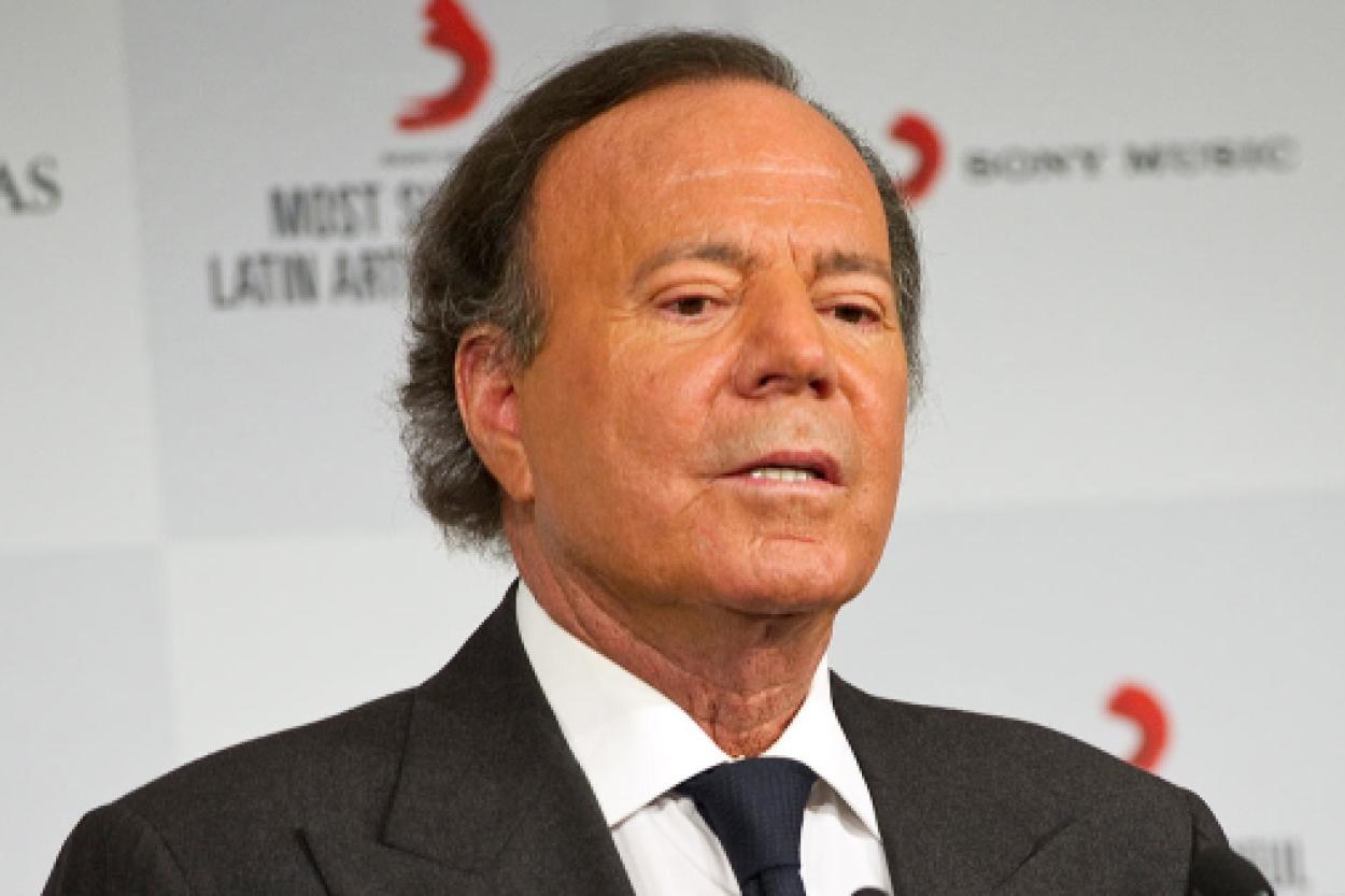 Дело Хулио Иглесиаса: подробности обвинений в сексуальном насилии