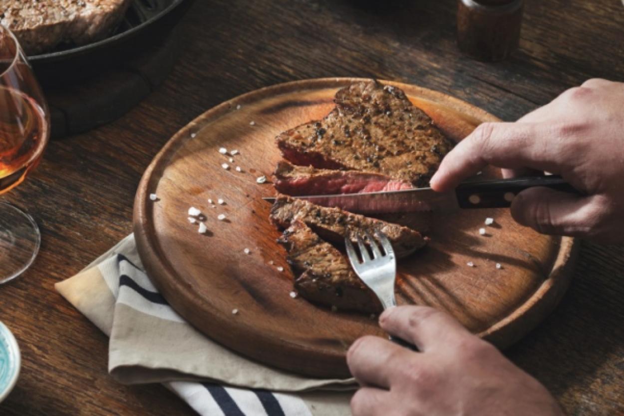 Могут ли мясоеды быть долгожителями: мнение ученых