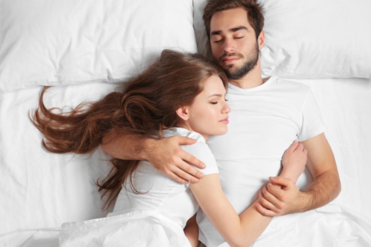 Разные сны мужчин и женщин: что говорят исследования