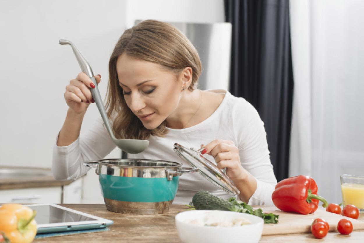 Секреты кулинаров: 5 способов обогатить вкус супа