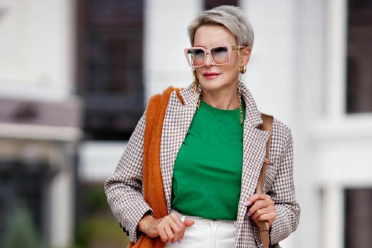 Секреты молодости: 7 приемов от стилиста для женщин старше 50