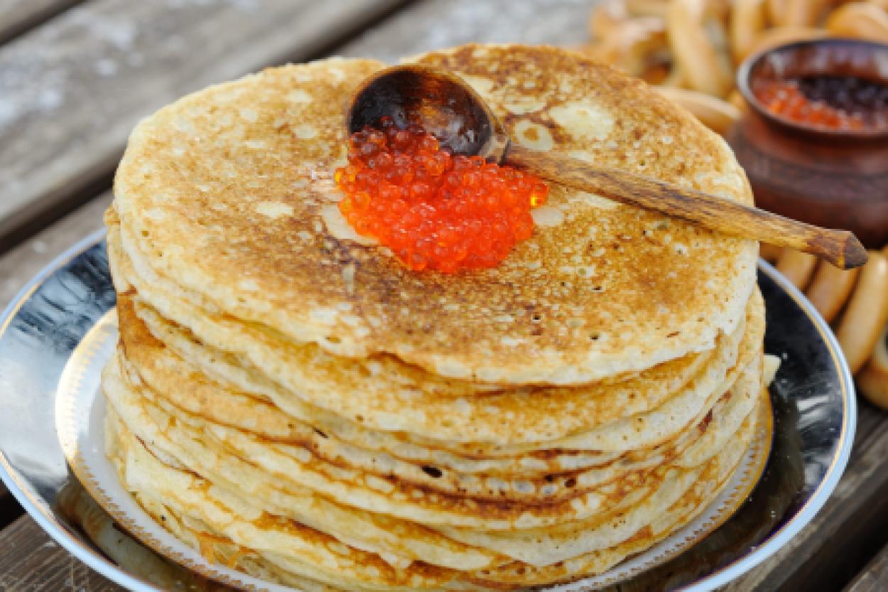 Первый блин комом? Старинные масленичные гадания для любопытных