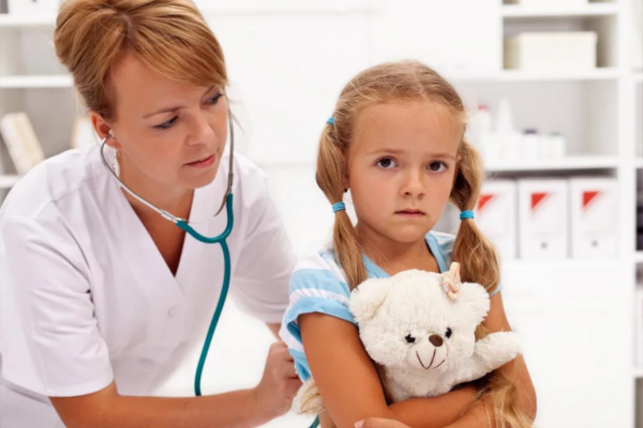 Как помочь ребенку преодолеть страх перед врачами