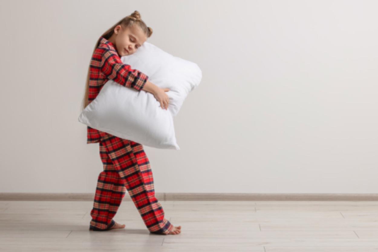 Лунатизм у детей: что стоит знать родителям о ночных прогулках во сне