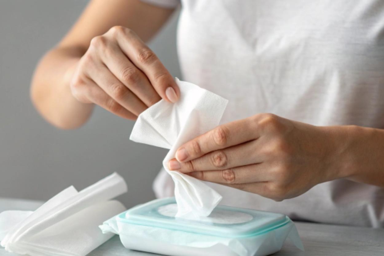 8 предметов в вашем доме, которые не стоит очищать дезинфицирующими салфетками