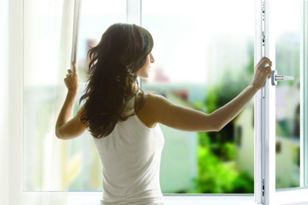 Свежий воздух в доме: как проветривать правильно