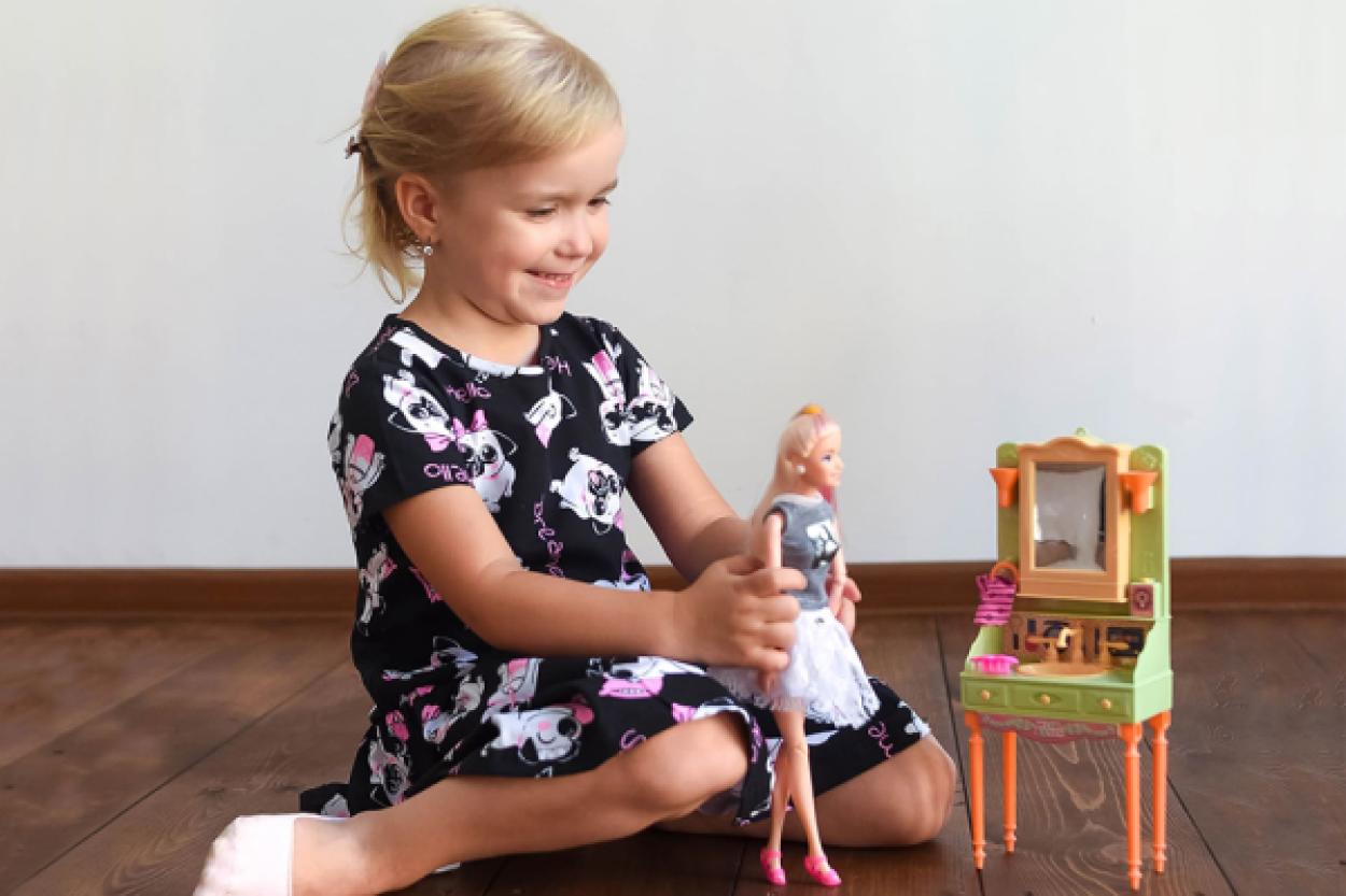 Как игры с куклами помогают эмоциональному развитию детей