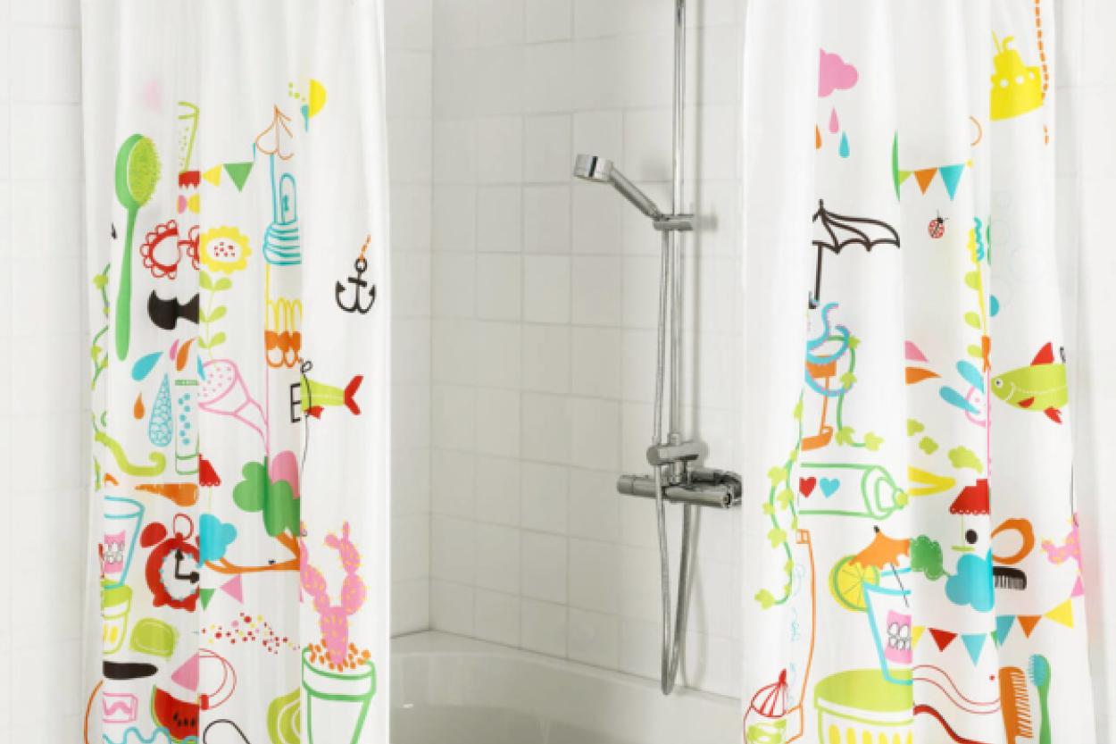 Шторка для душа: открывать или закрывать?