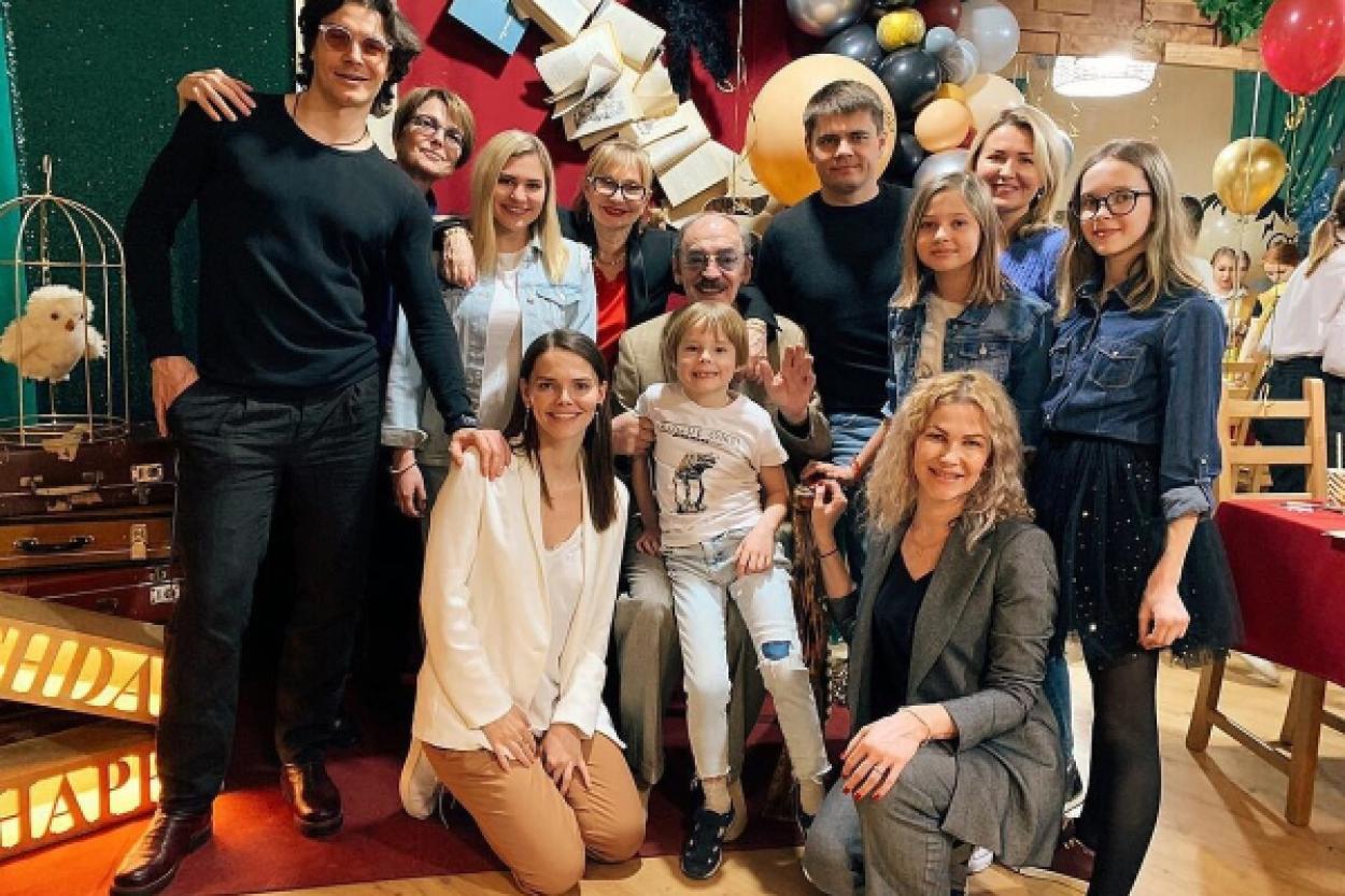 Семья Михаила Боярского пополнилась новым членом