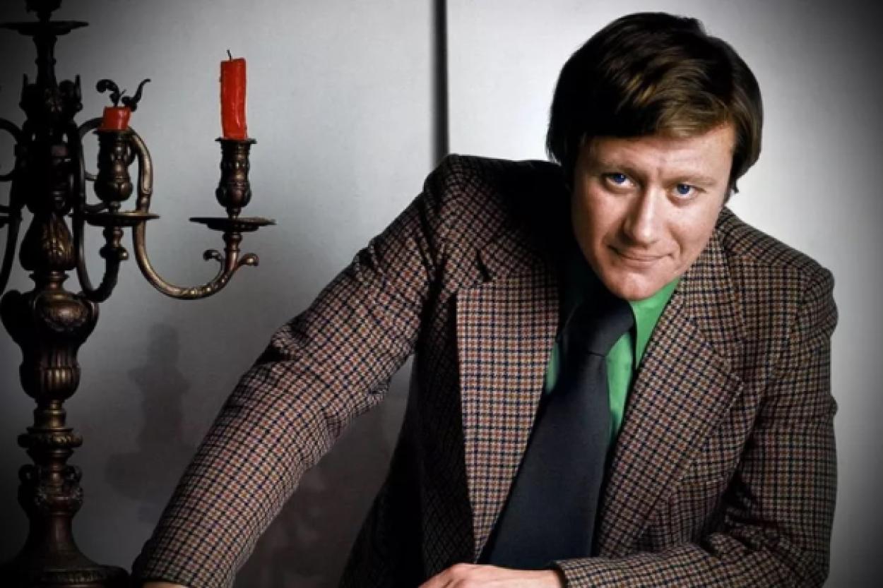 Новый образ внука Андрея Миронова: считывается харизма знаменитого деда